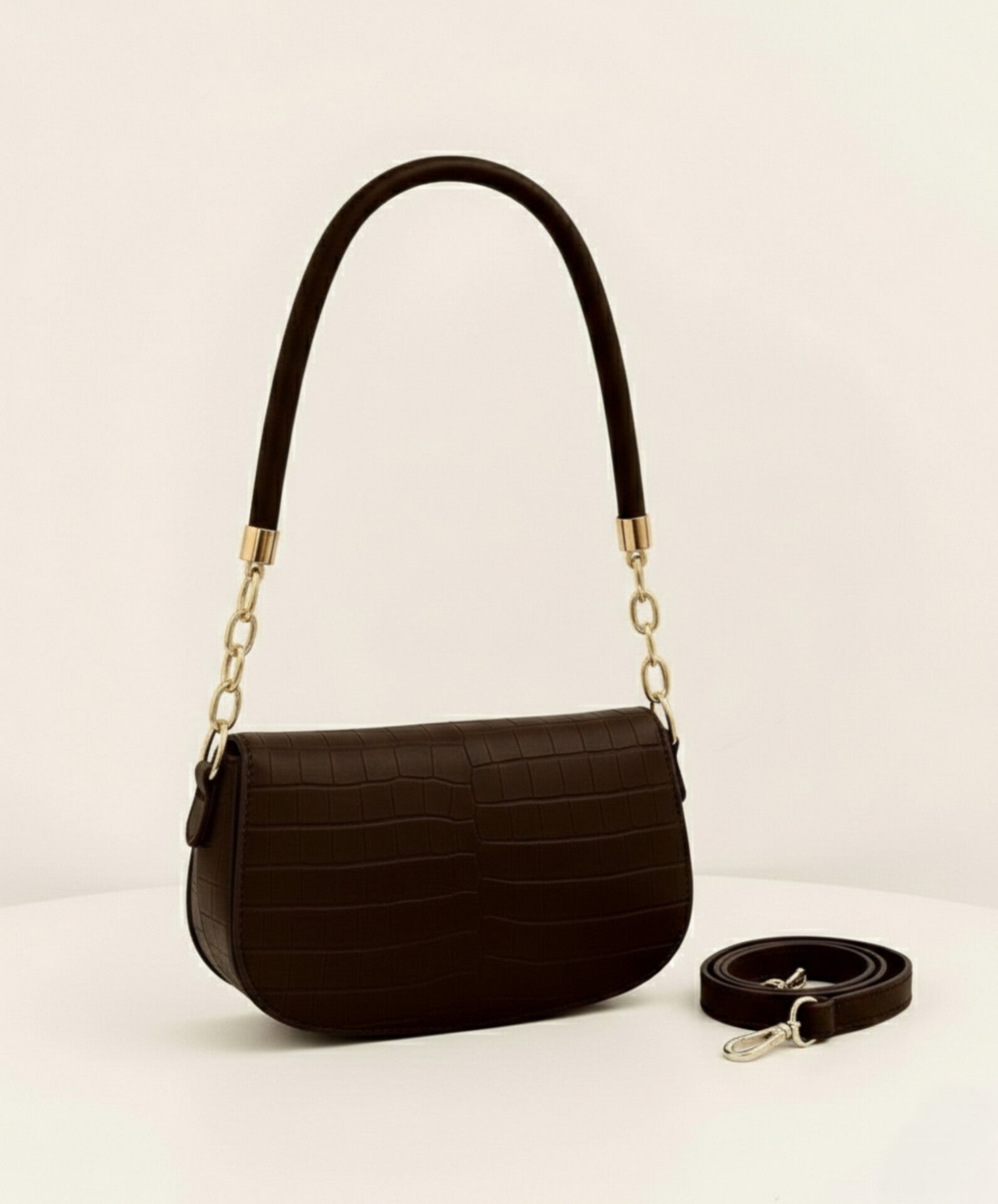 AURRA D BROWN SHOULDER