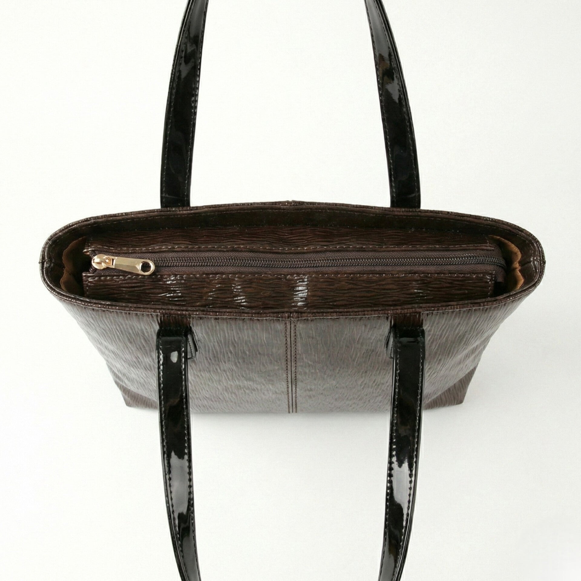 TEXTURE HANDBAG