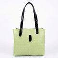 TEXTURE GREEN SHOULDER