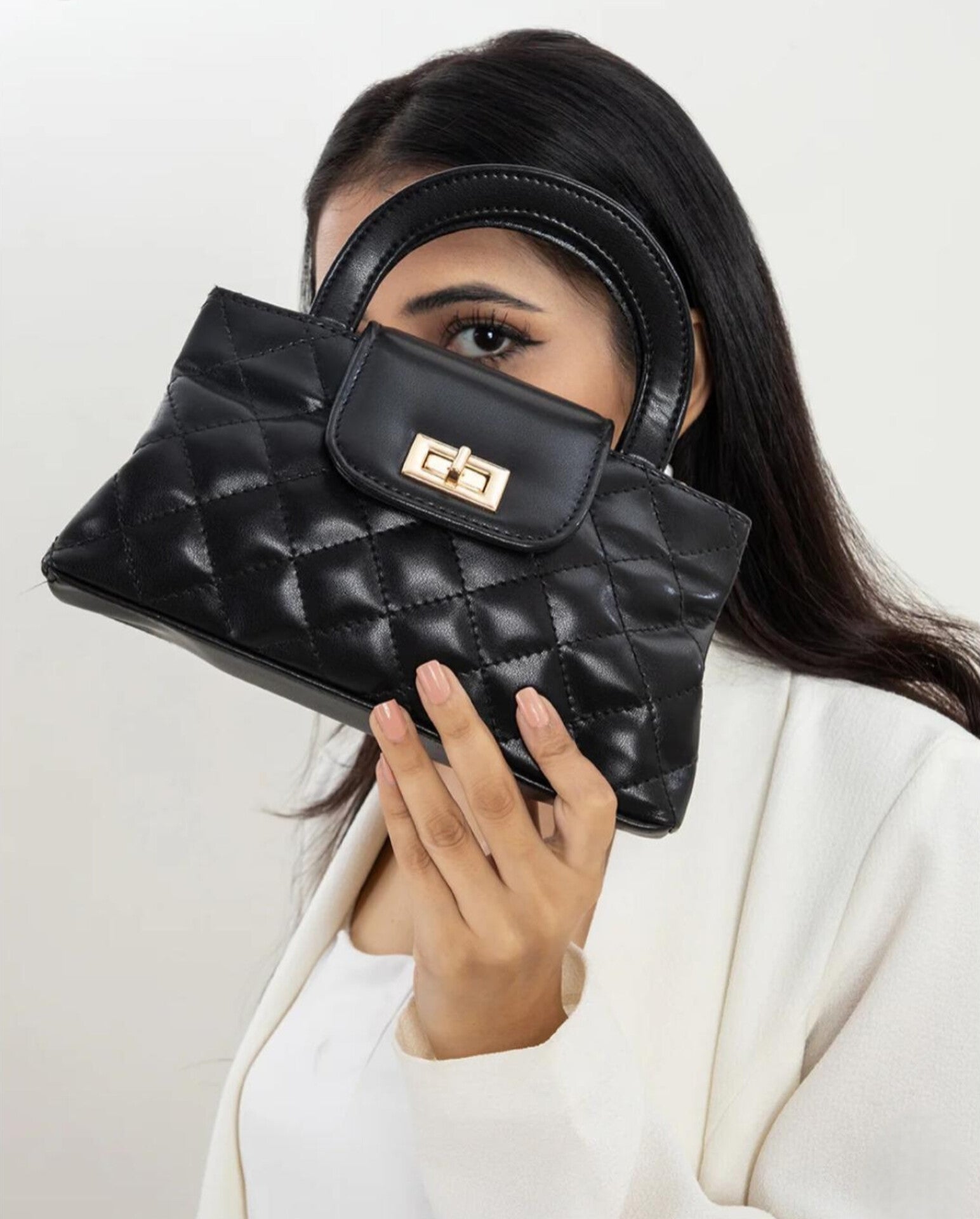 TWIST LOCK CROSSBODY BAG